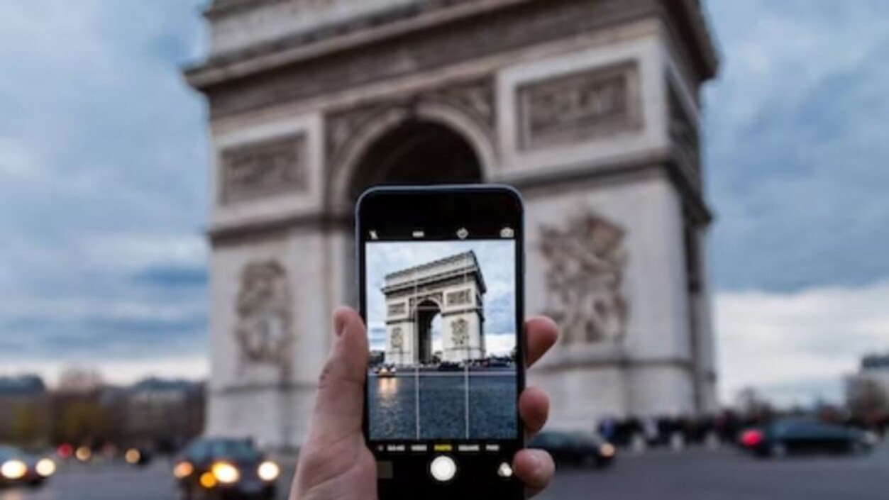 Google Report: Growth in searches for international travel doubled in 2022