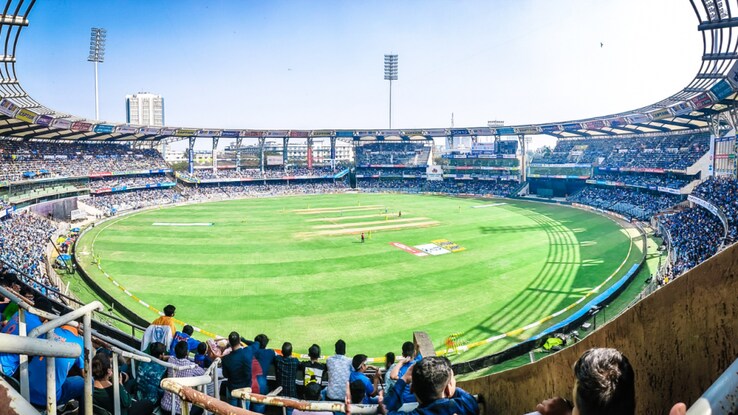 Aditya Birla Group's bold move: Rs 500 crore annual bid for IPL title sponsorship across five years