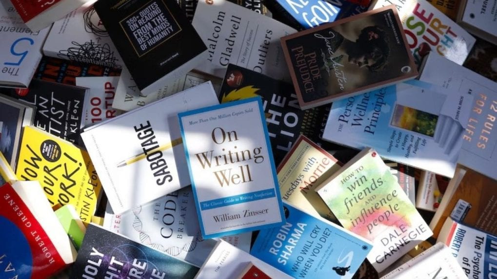 Weekly Shorts: Four ways to market books through #Bookstagram