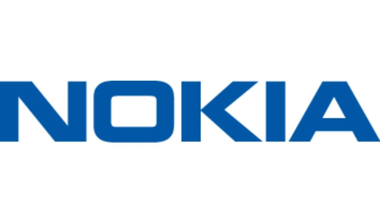 Previously, Nokia was written in block capitals in blue with 3 black arrow-like illustrations on the top right corner, which are meant to demonstrate mobile phone connections to the cell towers. Since then, minor tweaks were made like dropping the three arrow, adding the slogan “Connecting People”, then scraping it, and changing the font to a slightly simple sans serif.