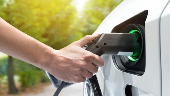 2023 EV battery market growth exceeds that of EVs, Chinese dominance continues