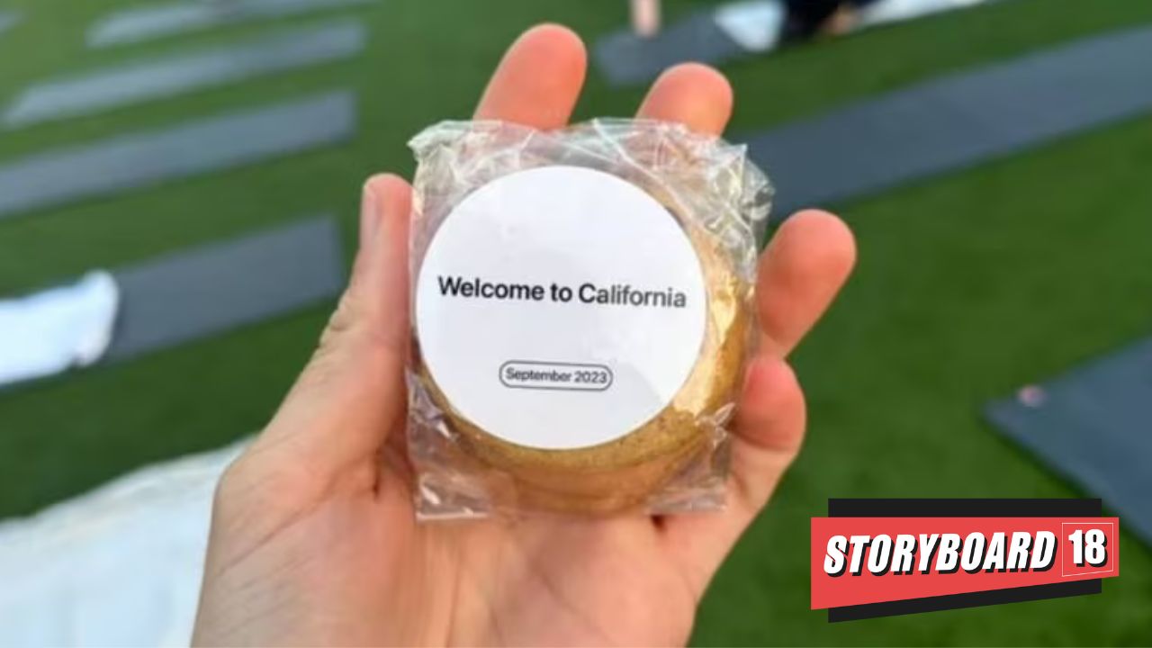 “Apple gave us cookies at the event. They were so good,” said YouTube star Nikias Molina on Twitter (now called X), and shared a picture of a cookie wrapped in plastic packaging. (Image by @NikiasMolina via Twitter)