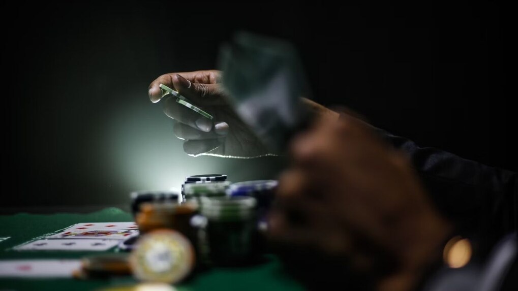 Govt all set to tighten rules to check offshore gambling companies' illegal services