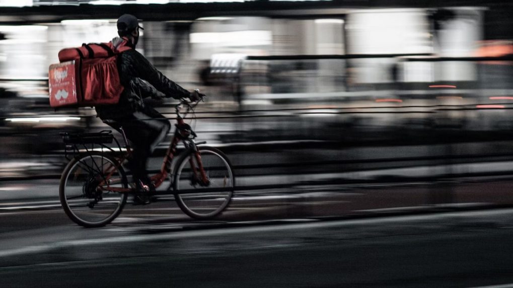 Ola, Uber and Dunzo among worst platforms for gig workers, bigbasket tops fair work norms list