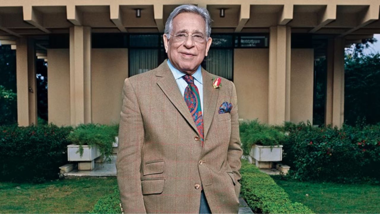 Harish Bijoor writes, "The Oberoi Group has lost its Chairman Emeritus, and the world of hospitality has lost its finest practicing star." (Image source: Moneycontrol)