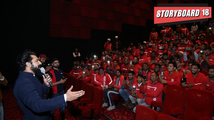 Vicky Kaushal turns Zomato employee?