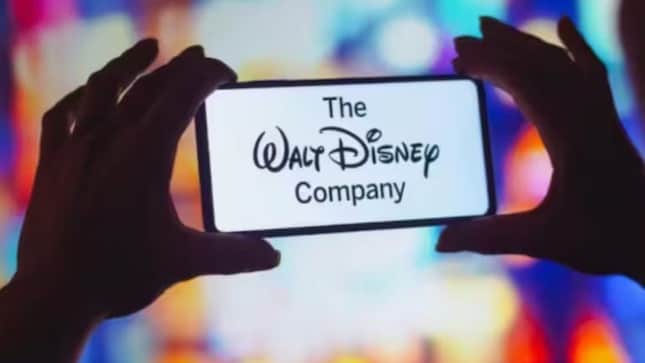 Disney boardroom battle heats up as investors clash over Iger's leadership: Reports