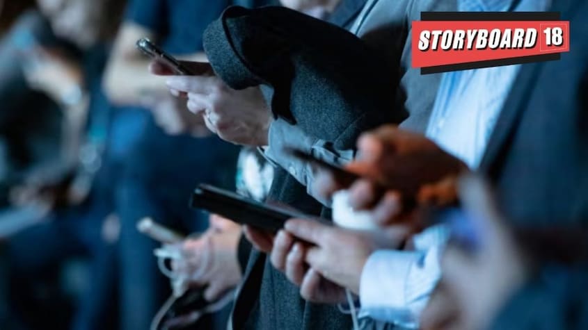 Adding momentum to the rollout, Intel and Tejas Networks have successfully integrated D2M capability into laptops, demonstrating how educational content can be streamed seamlessly without Wi-Fi or mobile data.