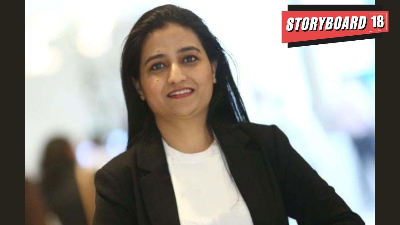 Pragya Bijalwan, CMO, Crompton Greaves, highlighted, "It's very easy to see 10 things happening and say you're lucky. Nobody is lucky. They work through that. You haven't seen the failures behind it. So my mantra is that if you fall seven times you should stand up eight times."