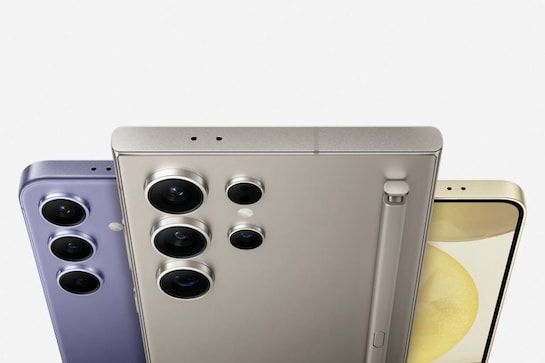 Over 70% demand one-handed usability and in-hand comfort in smartphones, reveals Counterpoint Research