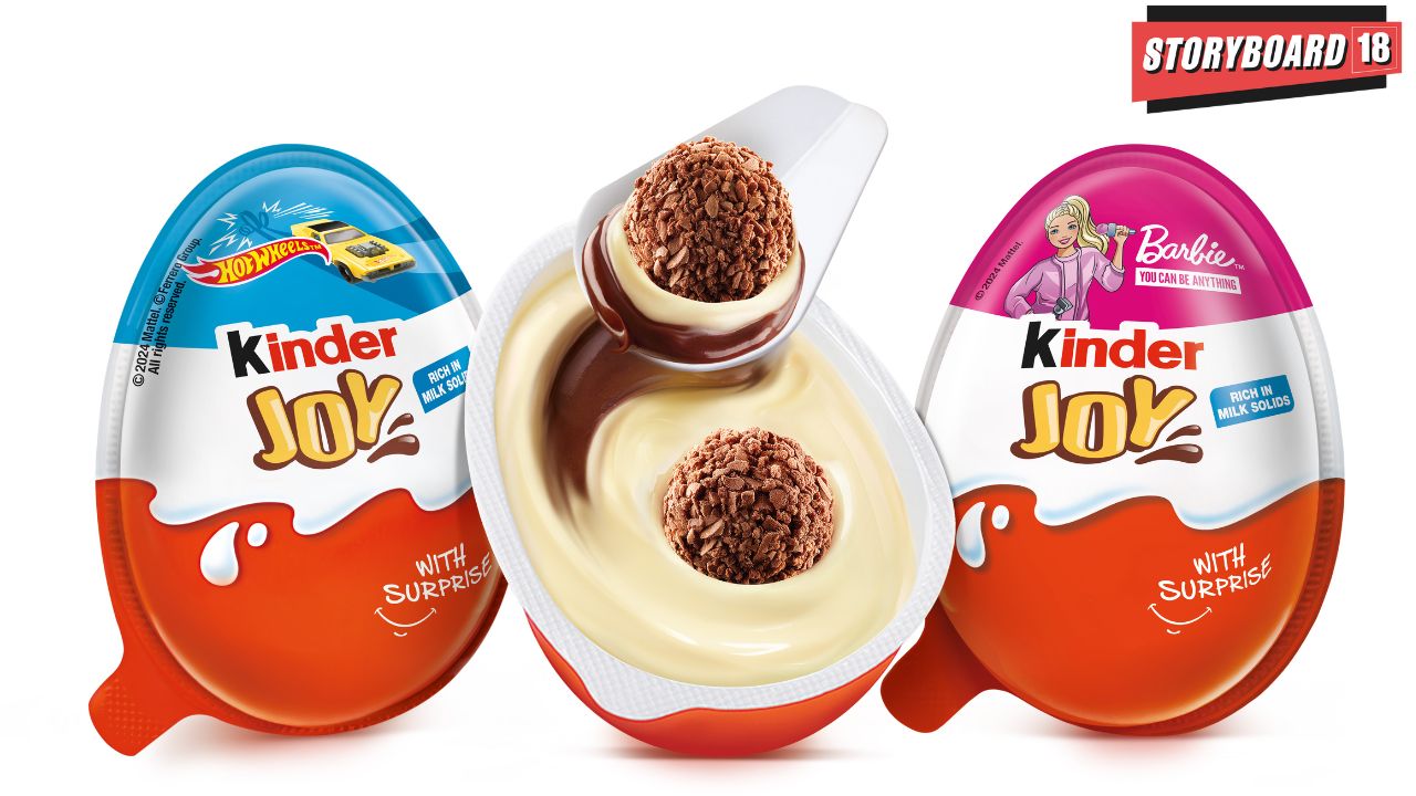 Blue Kinder Joy will include Hot Wheels toy cars, whereas Barbie collection will be found in the pink Kinder Joy.