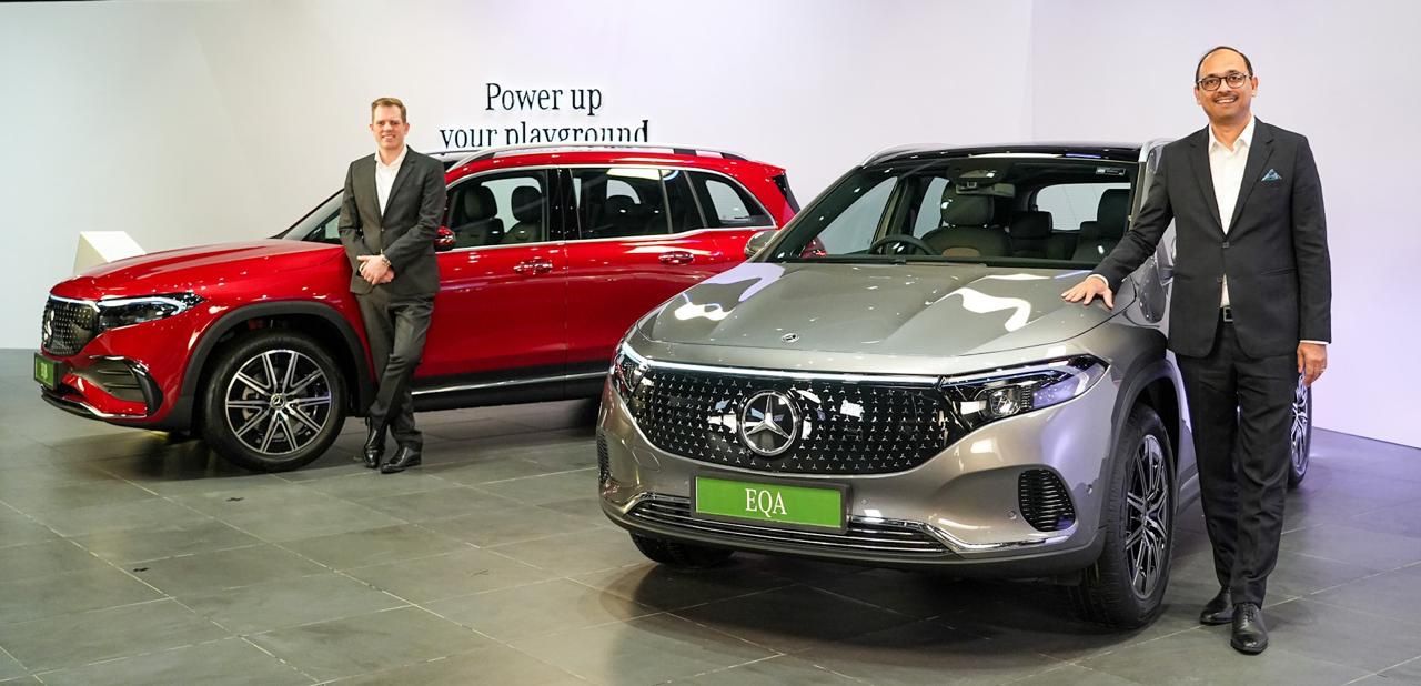 Santosh Iyer, MD and CEO of Mercedes-Benz India and the company's VP of sales and marketing, Lance Bennett.