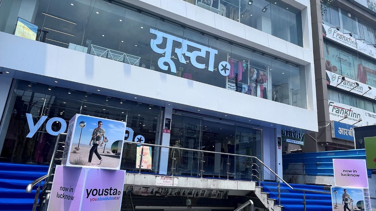 The new Yousta store in Lucknow offers a modern, tech-enabled shopping environment.