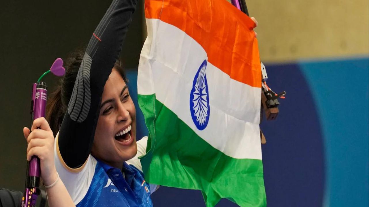 It is illegal for brands (who do not sponsor) to use Manu Bhaker's or other athletes' photos for advertisements on social media or elsewhere. (Image source: Moneycontrol)