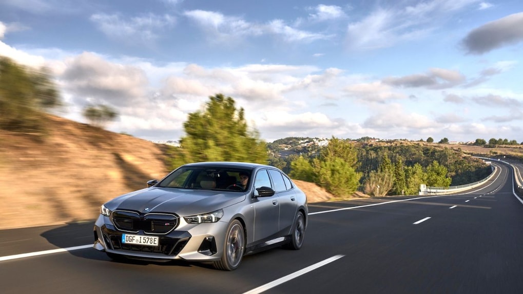 BMW Group posts strong growth in fully-electric vehicles in first half of 2024