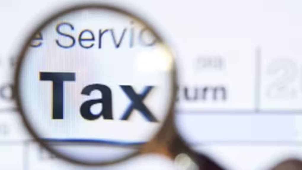 Now you can file Income Tax Returns via WhatsApp