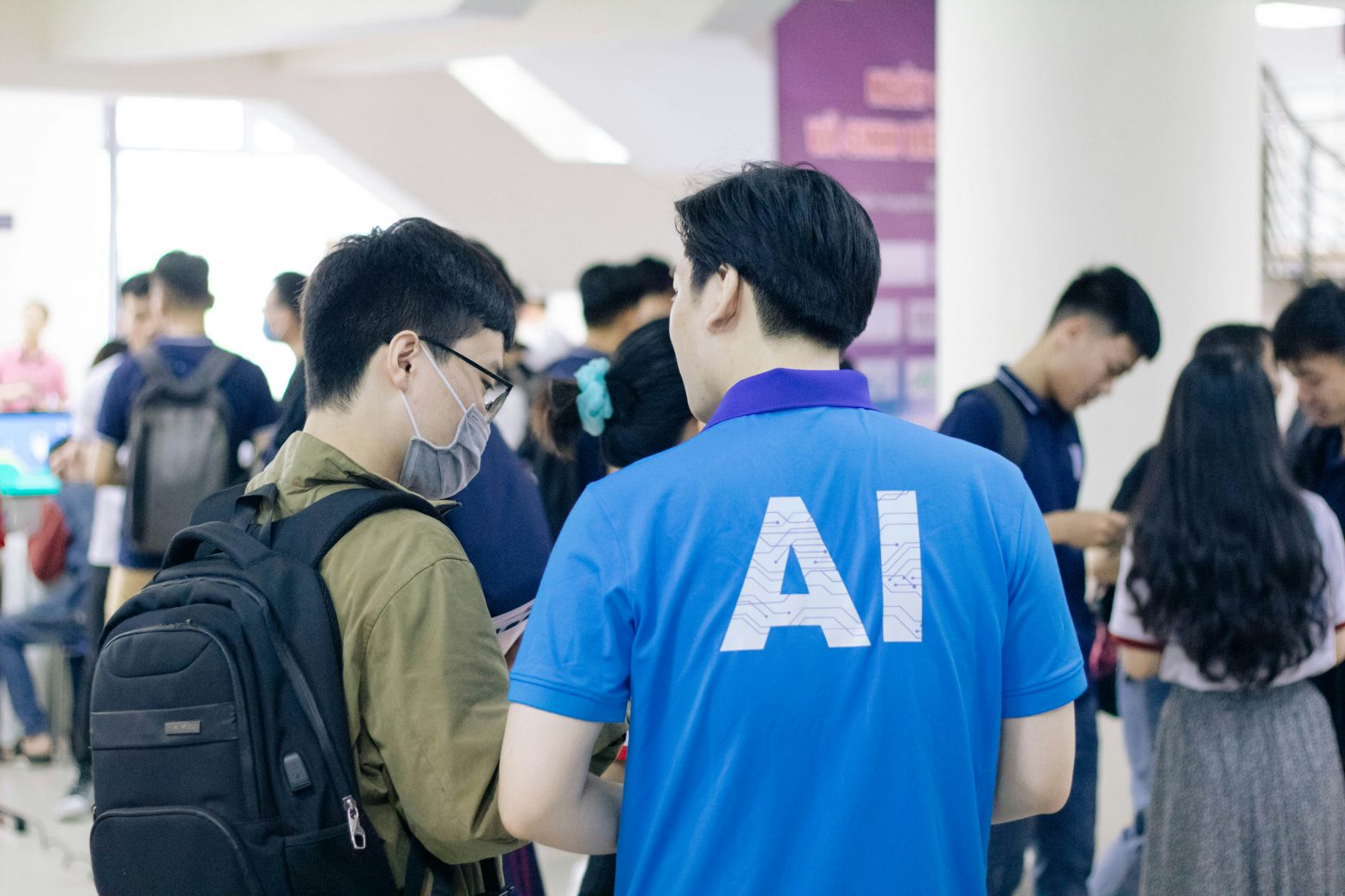 Globally, several multistakeholder initiatives have emerged to address AI governance. One prominent example is the Partnership on AI, a consortium comprising companies, academia, and civil society organizations. (Image: nguyen-dang-hoang-nhu via Unsplash)