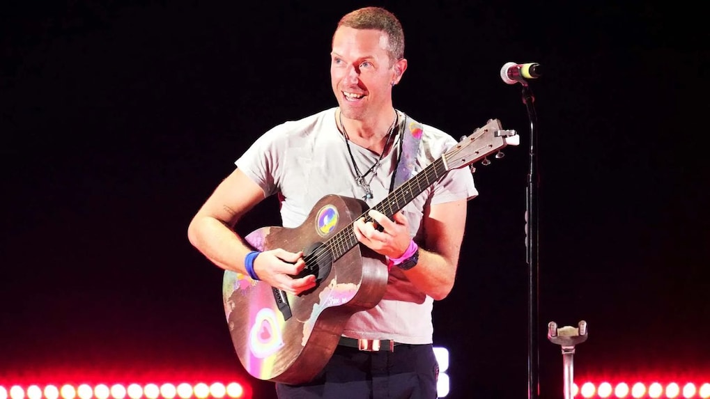 Coldplay's Chris Martin thanks India for forgiving Britain's colonial past
