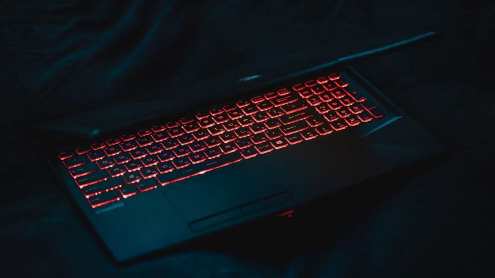 Global PC market resilient in Q3 2024 with 1% YoY growth amid replacement cycle