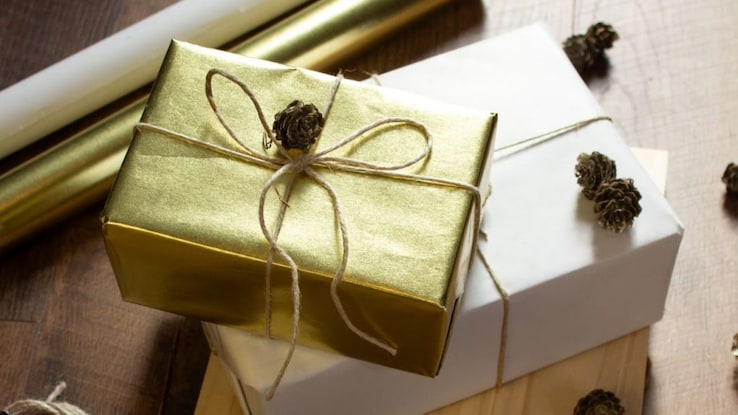 Corporate gifting booms: Brands shift toward personalization, sustainability, premium experiences