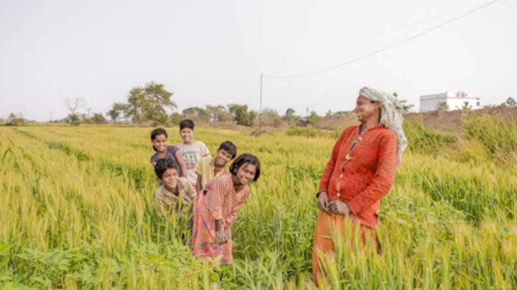 Rural India embraces digital media; 47% adopt hybrid model: Report