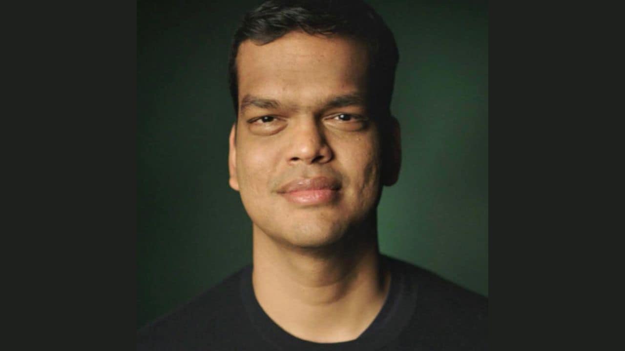 Sriram Krishnan's career path took him to Facebook in 2013, where he led the company's product and business divisions. A brief tenure at Snapchat in 2016 preceded his move to Twitter (now X) in 2017, where he led several core consumer product teams. (Image source: LinkedIn)