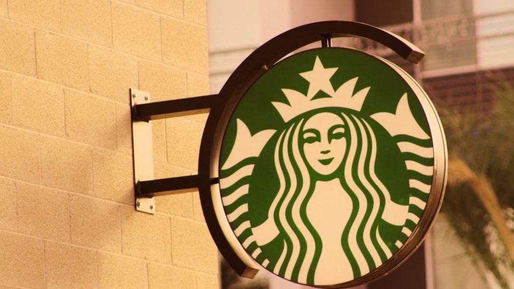 Starbucks lays off 1,100 corporate employees amid restructuring