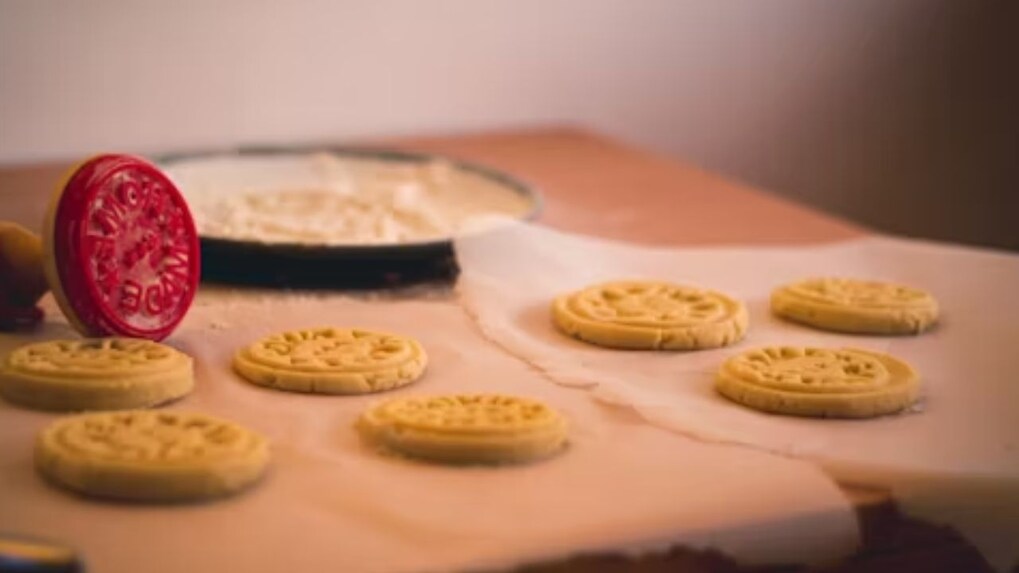 Biscuit brands bullish on TV, digital ad insertions decline 16% in FY24