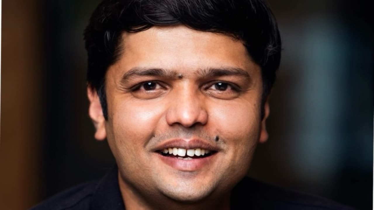 Sandeep Karwa recently took to his LinkedIn account and wrote a lengthy post about his journey at Flipkart.