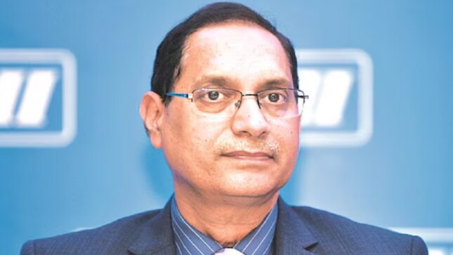 Tuhin Kanta Pandey takes charge as SEBI’s 11th Chairperson