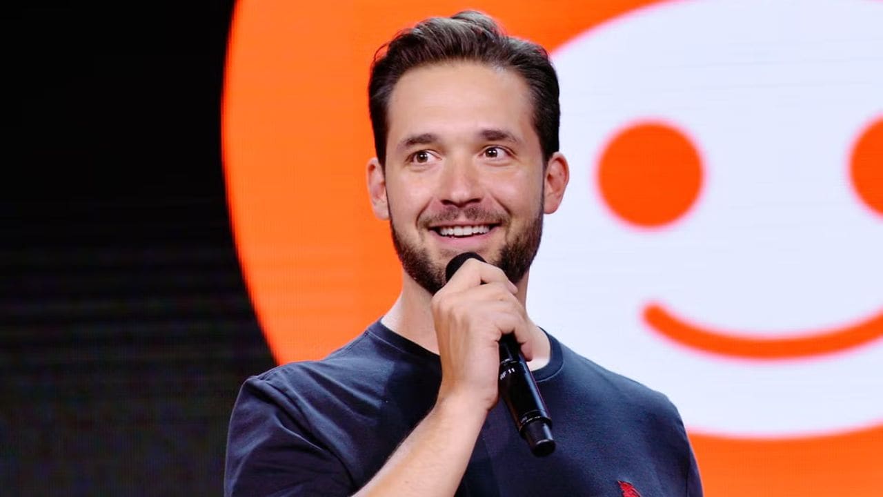 Alexis Ohanian's role in the bid, known as The People's Bid, will be to help shape the consortium's approach to social media, data privacy, and user control. (Image: Cosmopolitan)