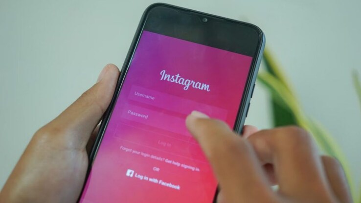 Instagram offers creators up to $20K to drive new user sign-ups