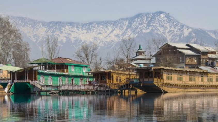 Travel industry pushes 'Chalo Kashmir' campaign to revive tourism in J&K