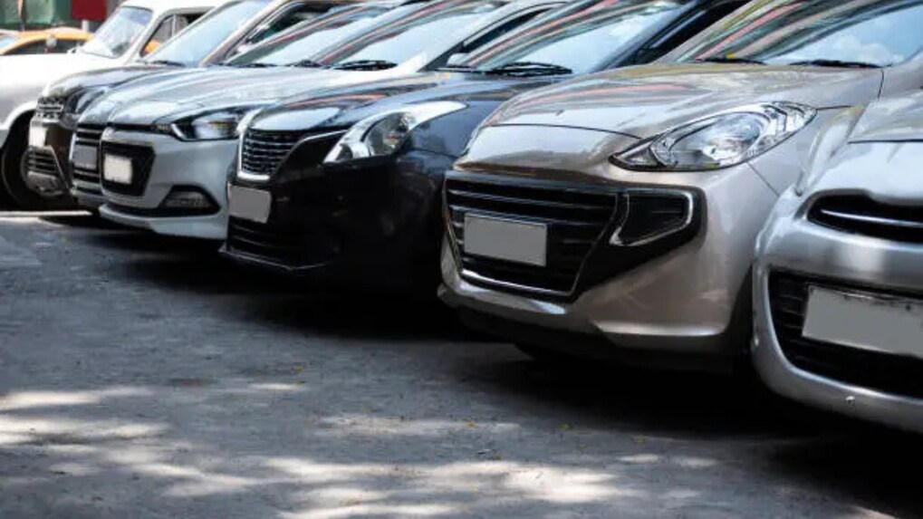Auto retail grows 3% in April 2025, CV segment lags: FADA Report