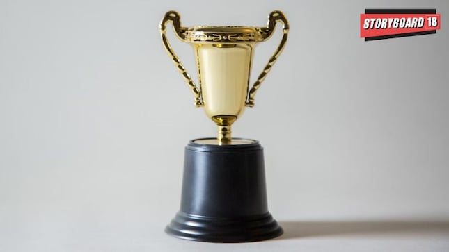 InspiRAYtion 24: How to enter at an award show