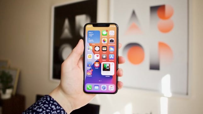 Apple jumps to iOS 26, triggers internet meltdown and meme fest