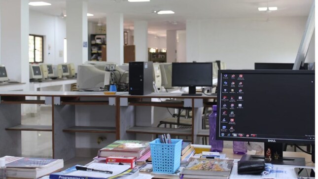 India’s grade A office leasing to cross 50 million sq. ft. by FY26: CRISIL