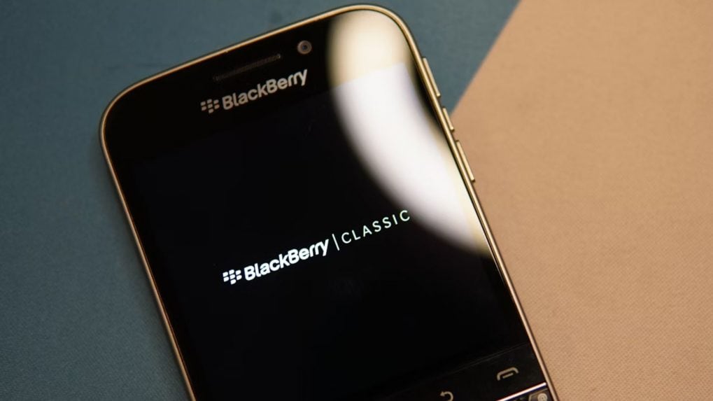 BBM, bling, and boardrooms: The Blackberry that ruled the world