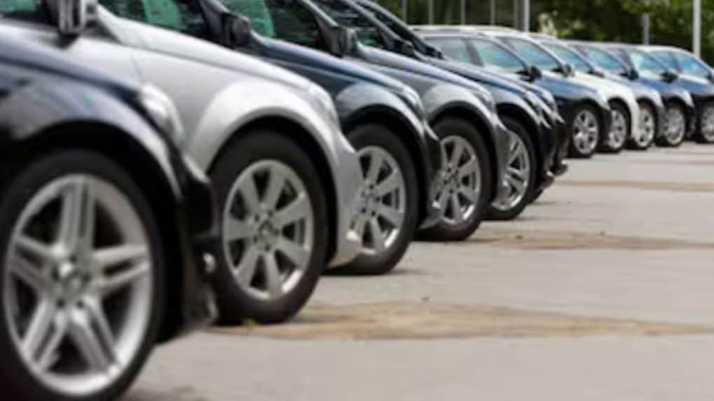 June 2025 auto sales dip amidst subdued demand; Maruti, Hyundai, Tata post sharp decline
