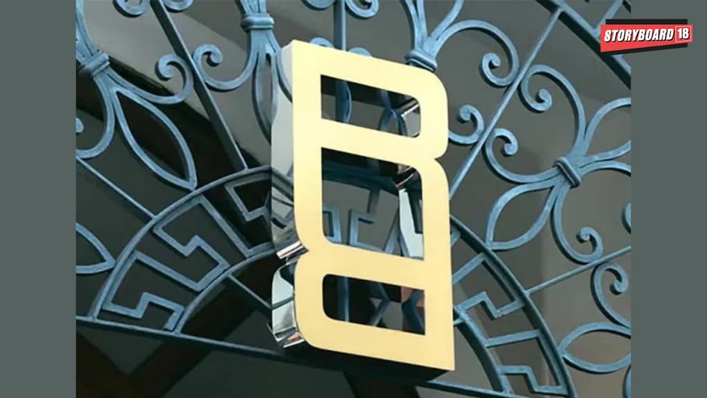 Range Rover unveils new logo ahead of electric SUV launch