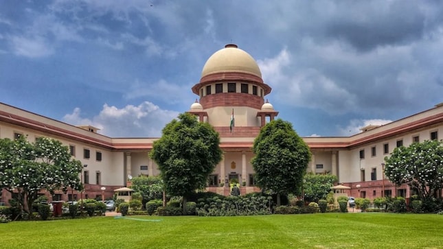 Senior advocate Mukul Rohatgi elaborated on the nature of fantasy sports, noting that they are internet-based competitions where users pay a standard entry fee to create virtual teams based on real-life players. These teams compete against other users, not the platform itself. Winners are determined based on predefined scoring metrics derived from real-world player performance.