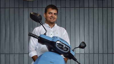 Ola Electric Founder Sells 2% Stake to Clear Debt, Remove Pledges