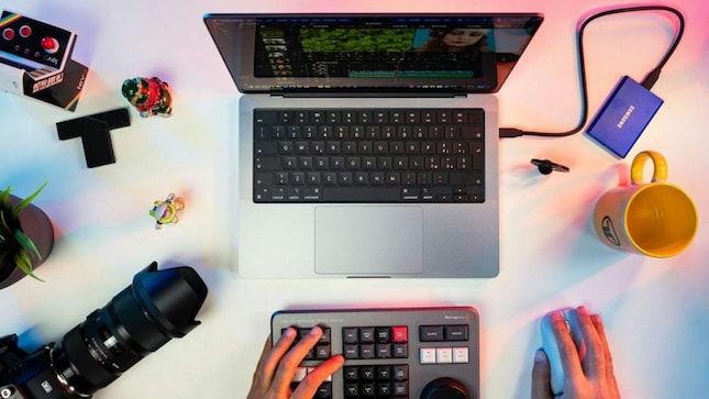 Efficiency gains from AI aren’t driving discounts; instead, creators are using the tech to deliver faster, smarter campaigns while keeping their authenticity at the center of brand deals. (Image source: Unsplash)
