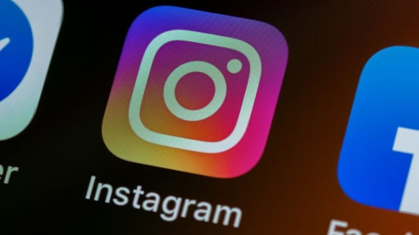 This change aligns Instagram with TikTok, which also requires a minimum of 1,000 followers to go live. (Image: Unsplash)