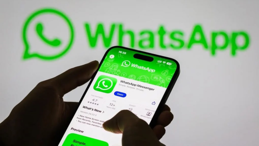 WhatsApp AI may be reading your group chats, warns Paytm’s Vijay Shekhar Sharma