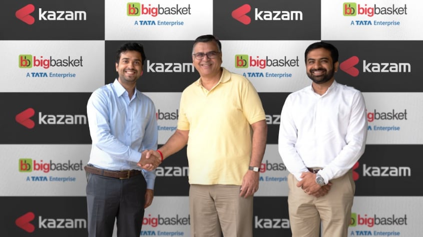 Bigbasket has deployed a robust EV infrastructure and fleet management systems - with more than 4000 charging points at 773 of its locations, with 24/7 surveillance, LEVAC compliance, and zero downtime protocols. 
