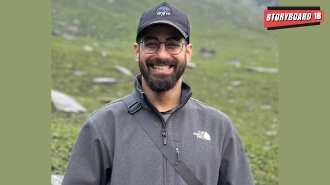 Adamya Dua began his career as a corporate trainer at the British School of Language, and then interned at iCrave and then co-founded eMagzin Pune.