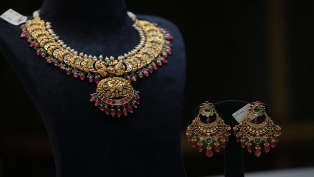 The Indian jewellery market is valued at Rs 5,562 billion in calendar year 2023.