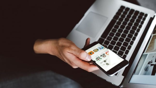 Surveys show South Korea ranks among the most digitally connected societies in the world. (Image courtesy: Unsplash)