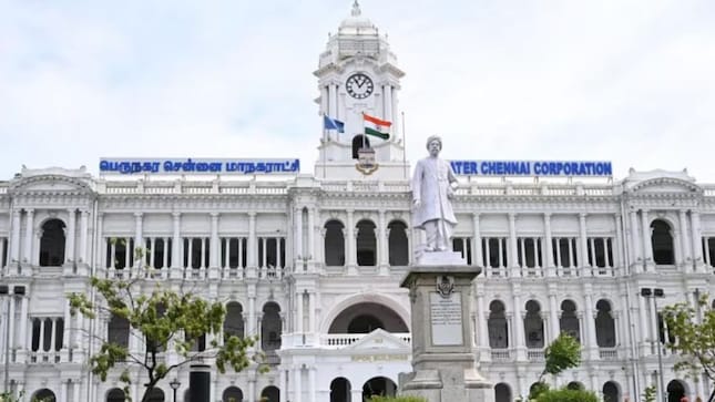 Of the 3,500 view cutters in Chennai, approximately 1,400 are located in the South region, while the remaining 2,100 are spread across the Central and North regions. (Image Source: News18)
